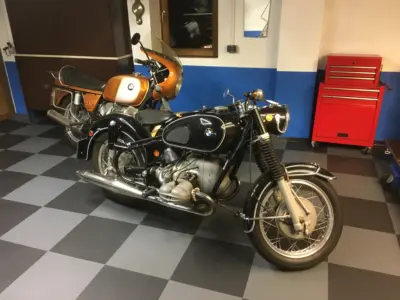 Garage + officina