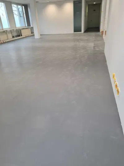 Magazzino e amministrazione