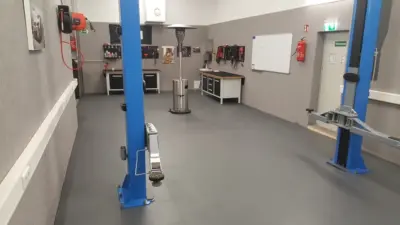 Officina automobilistica