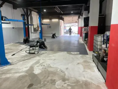 Officina automobilistica